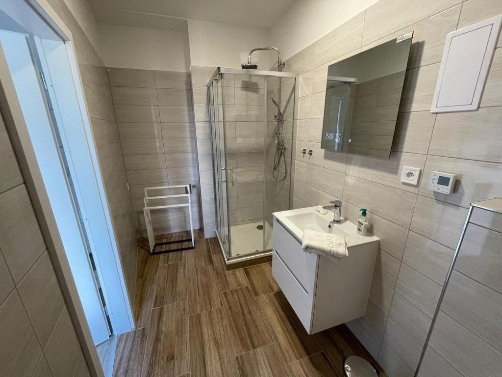 Relax21 Hotel Uhersky Ostroh Ngoại thất bức ảnh